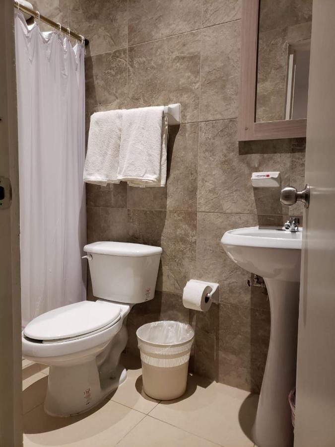 سيوداد فاليس Habitaciones Boulevard المظهر الخارجي الصورة